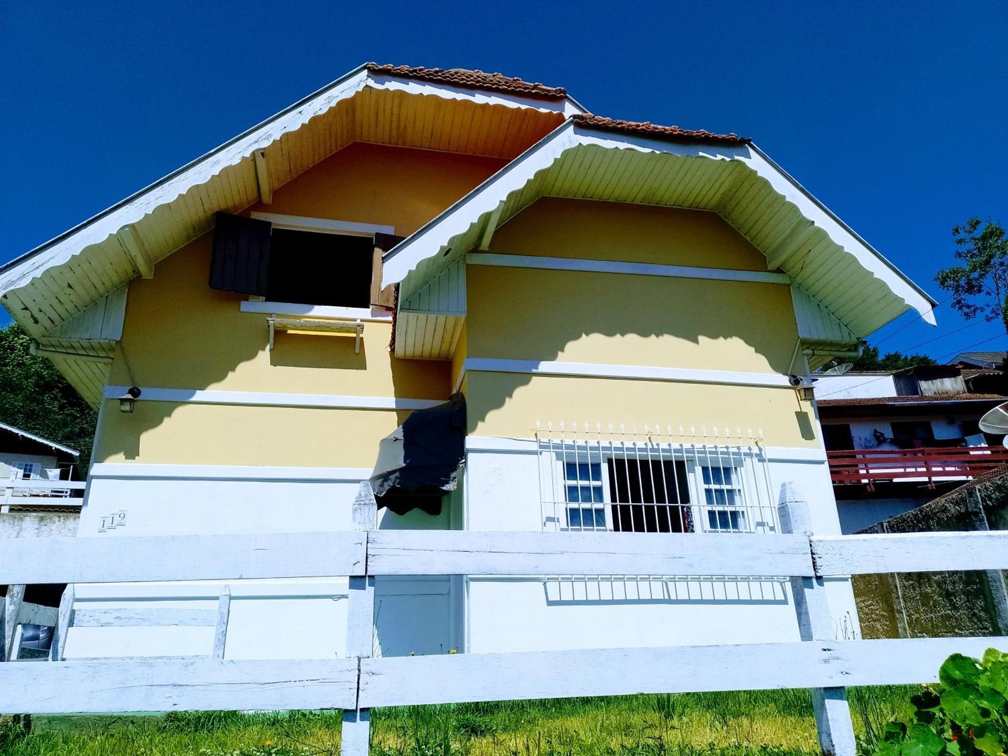 Quartos Para Hospedagem Da Casa Amarela Apartment Campos do Jordao Ngoại thất bức ảnh